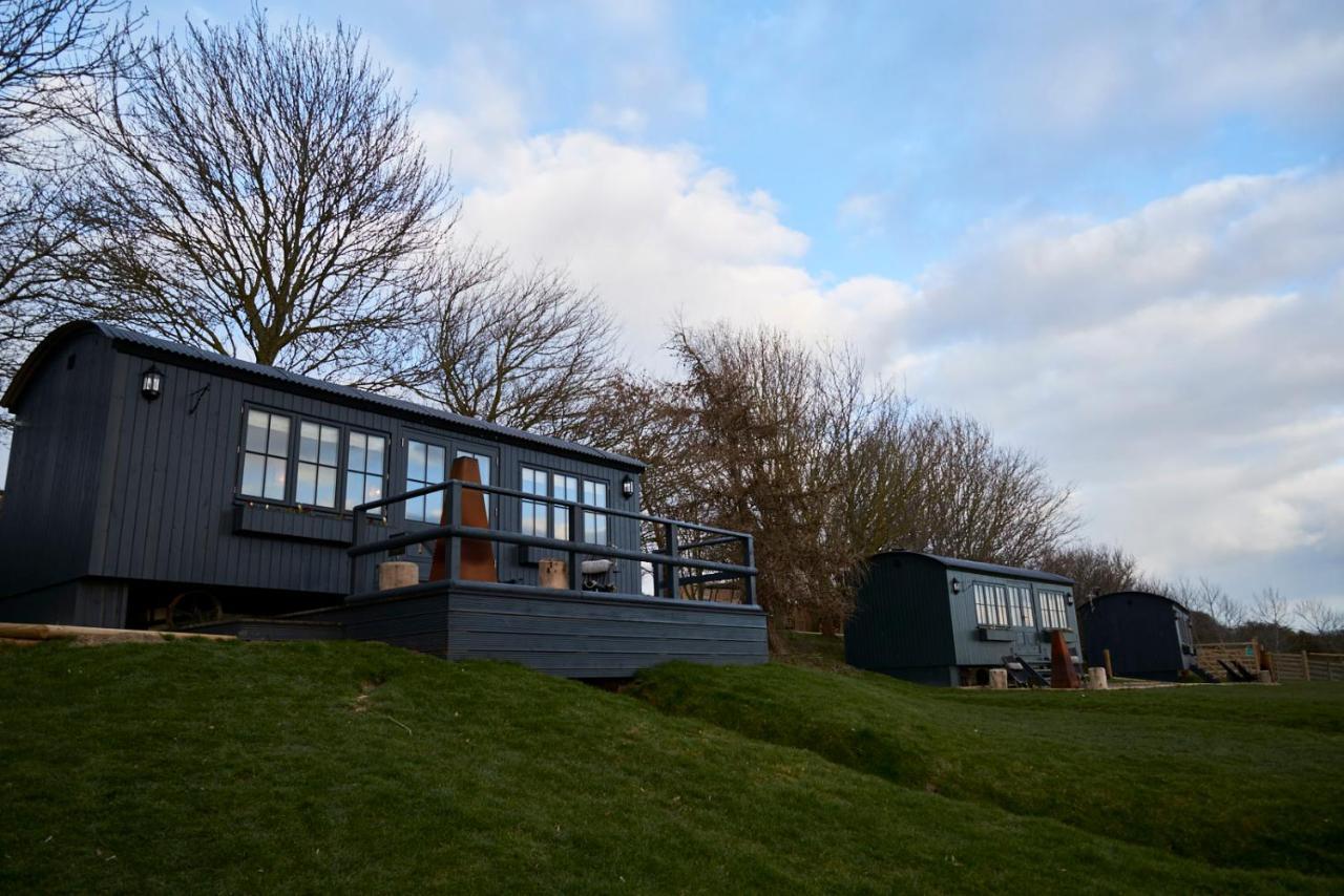 Hog Deer Creek - At Port Lympne Reserve Exterior photo